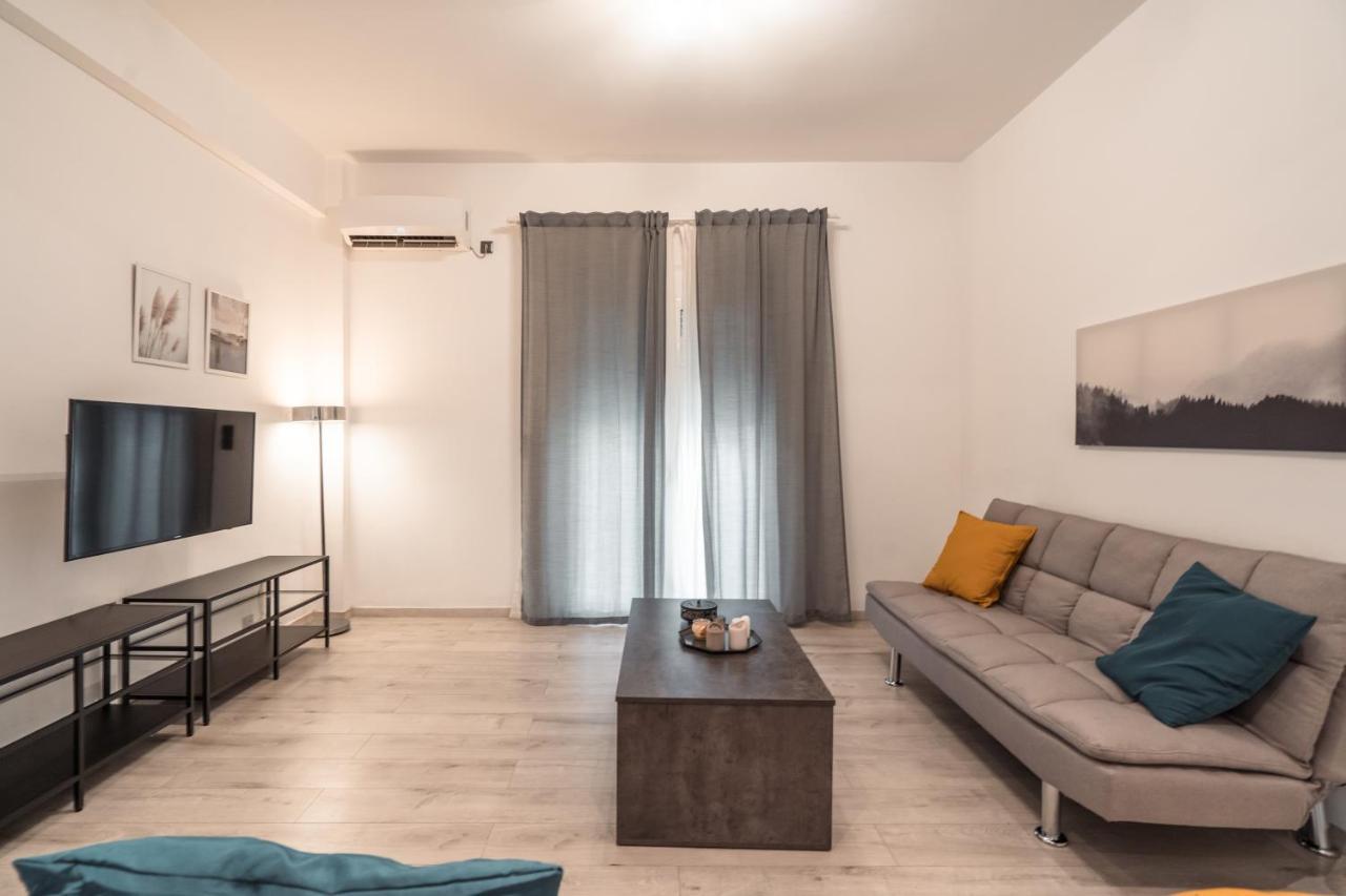 Urban Serenity Gem In Kallithea Neighbourhood! Афіни Екстер'єр фото