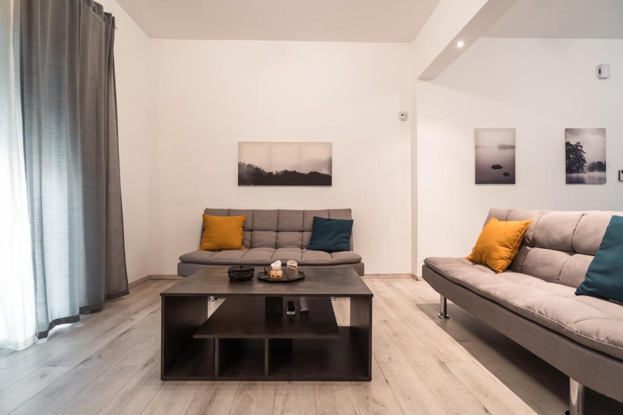 Urban Serenity Gem In Kallithea Neighbourhood! Афіни Екстер'єр фото