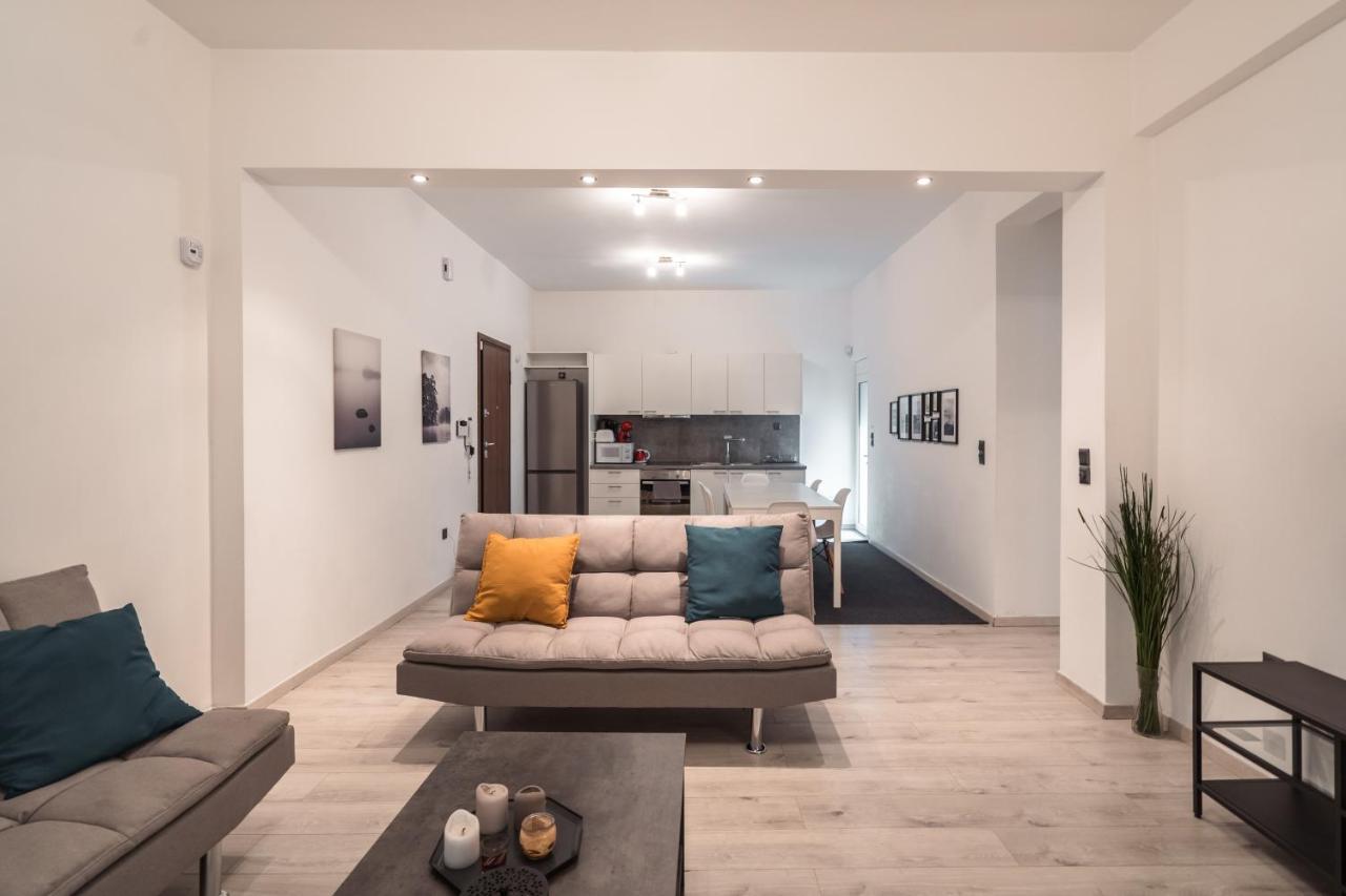 Urban Serenity Gem In Kallithea Neighbourhood! Афіни Екстер'єр фото