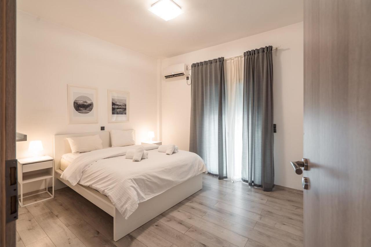 Urban Serenity Gem In Kallithea Neighbourhood! Афіни Екстер'єр фото